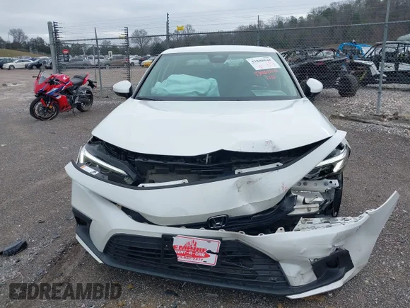 ✅ 2022 Honda Civic LX • VIN: 2HGFE2F23NH520519 • Lot: 43808848. Wystawiony na IAAI z przebiegiem 48 065 mil. Bezpłatny archiwum sprzedaży aukcyjnych z USA i szczegółowy raport historii pojazdu na DreamBid. Zdjęcie 6.