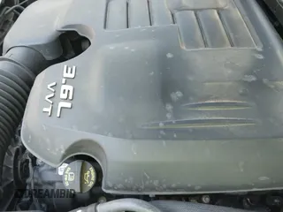 ✅ 2015 Chrysler 300 S • VIN: 2C3CCAGG2FH763739 • Lot: 43125829. Listed on IAAI with 131,257 mi. Free auction sales archive from the USA and detailed vehicle history report at DreamBid. Image 19.