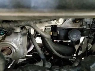 ✅ 2017 GMC Acadia Limited • VIN: 1GKKRSKD9HJ240197 • Lot: 80084495. Listed on Copart with 137,811 mi. Free auction sales archive from the USA and detailed vehicle history report at DreamBid. Image 15.