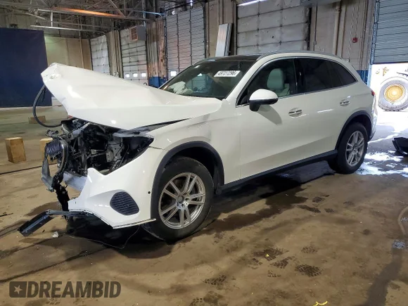 ✅ 2023 Mercedes-Benz GLC 300 • VIN: W1NKM4HB3PU020409 • Lot: 49727296. Wystawiony na Copart z przebiegiem Nie podano. Bezpłatny archiwum sprzedaży aukcyjnych z USA i szczegółowy raport historii pojazdu na DreamBid. Zdjęcie 1.