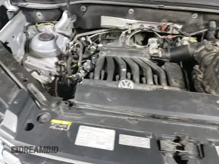 ✅ 2018 Volkswagen Atlas SEL Premium • VIN: 1V2NR2CA4JC516226 • Lot: 84438505. Wystawiony na Copart z przebiegiem 135 128 mil. Bezpłatny archiwum sprzedaży aukcyjnych z USA i szczegółowy raport historii pojazdu na DreamBid. Zdjęcie 14.