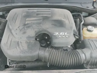 ✅ 2019 Dodge Charger SXT • VIN: 2C3CDXBG7KH748719 • Лот: 43064563. Опубликован ранее на IAAI с пробегом 70 970 миль. Бесплатный доступ к архиву аукционных продаж из США и подробный отчёт об истории автомобиля на DreamBid. Изображение 19.