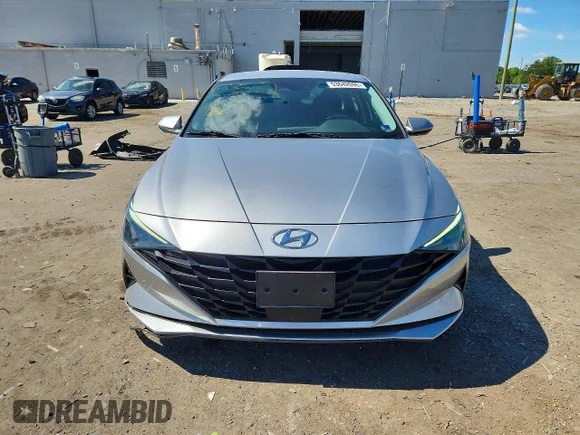 ✅ 2023 Hyundai Elantra SEL • VIN: 5NPLS4AG8PH107448 • Лот: 53642696. Опубликован ранее на Copart с пробегом 43 308 миль. Бесплатный доступ к архиву аукционных продаж из США и подробный отчёт об истории автомобиля на DreamBid. Изображение 5.