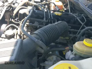 ✅ 1996 Jeep Grand Cherokee Laredo • VIN: 1J4FX58S2TC253911 • Lot: 43130020. Wystawiony na IAAI z przebiegiem 166 903 mil. Bezpłatny archiwum sprzedaży aukcyjnych z USA i szczegółowy raport historii pojazdu na DreamBid. Zdjęcie 12.