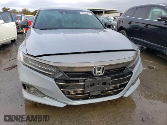 ✅ 2022 Honda Accord Sport • VIN: 1HGCV1F33NA053168 • Lot: 35786253. Wystawiony na Copart z przebiegiem 14 929 mil. Bezpłatny archiwum sprzedaży aukcyjnych z USA i szczegółowy raport historii pojazdu na DreamBid. Zdjęcie 5.