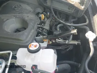 ✅ 2024 Toyota Sienna XSE • VIN: 5TDXSKFC1RS141577 • Lot: 42938985. Listed on IAAI with 19,986 mi. Free auction sales archive from the USA and detailed vehicle history report at DreamBid. Image 21.