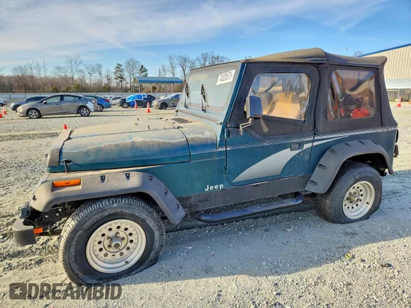 ✅ 1995 Jeep Wrangler S • VIN: 1J4FY19P3SP234601 • Lot: 74028575. Listed on Copart with 164,992 mi. Free auction sales archive from the USA and detailed vehicle history report at DreamBid. Image 1.