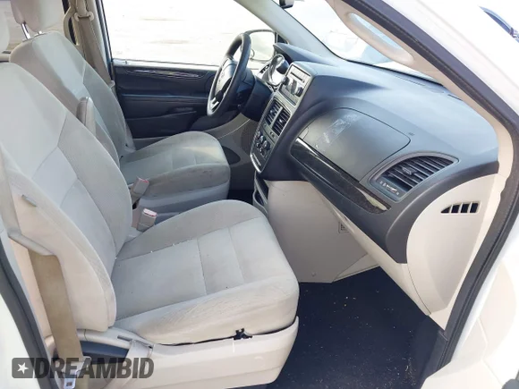 ✅ 2016 Dodge Grand Caravan SE Plus • VIN: 2C4RDGBG3GR314997 • Lot: 43324986. Wystawiony na IAAI z przebiegiem 72 904 mil. Bezpłatny archiwum sprzedaży aukcyjnych z USA i szczegółowy raport historii pojazdu na DreamBid. Zdjęcie 5.