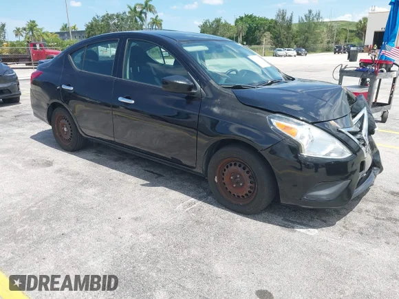 ✅ 2019 Nissan Versa S • VIN: 3N1CN7AP5KL846183 • Lot: 45375114. Listed on IAAI with 87,735 mi. Free auction sales archive from the USA and detailed vehicle history report at DreamBid. Image 1.