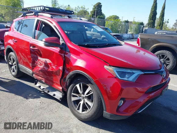 ✅ 2016 Toyota RAV4 XLE • VIN: 2T3WFREV1GW281541 • Lot: 44668966. Wystawiony na IAAI z przebiegiem 129 021 mil. Bezpłatny archiwum sprzedaży aukcyjnych z USA i szczegółowy raport historii pojazdu na DreamBid. Zdjęcie 1.