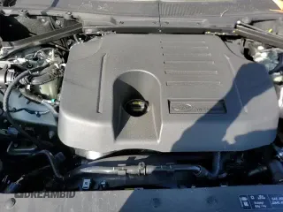 ✅ 2025 Land Rover Defender X-Dynamic SE • VIN: SALE26EU1S2367035 • Lot: 46575305. Wystawiony na Copart z przebiegiem 2 900 mil. Bezpłatny archiwum sprzedaży aukcyjnych z USA i szczegółowy raport historii pojazdu na DreamBid. Zdjęcie 14.