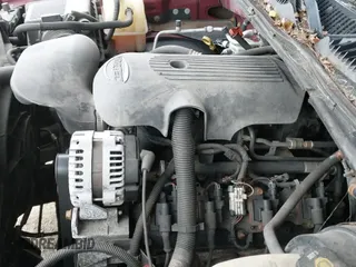 ✅ 2005 Chevrolet Silverado 1500 LS • VIN: 2GCEK13T751386553 • Лот: 43701913. Опубликован ранее на IAAI с пробегом 206 826 миль. Бесплатный доступ к архиву аукционных продаж из США и подробный отчёт об истории автомобиля на DreamBid. Изображение 16.