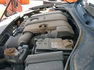 ✅ 2012 Volkswagen Passat SE • VIN: 1VWBP7A39CC053172 • Lot: 42684537. Wystawiony na IAAI z przebiegiem 172 379 mil. Bezpłatny archiwum sprzedaży aukcyjnych z USA i szczegółowy raport historii pojazdu na DreamBid. Zdjęcie 12.