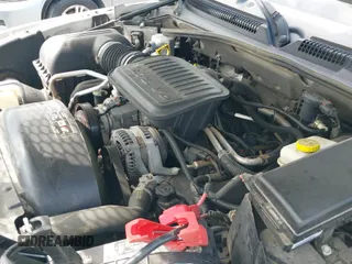 2008 Dodge Dakota SXT z VIN 1D7HW38K98S594036, wystawiony jako IAAI lot #42418267 z przebiegiem 77 135 mil mil oraz . Historia ofert i sprzedaży dostępna na DreamBid. Obrazek 20.