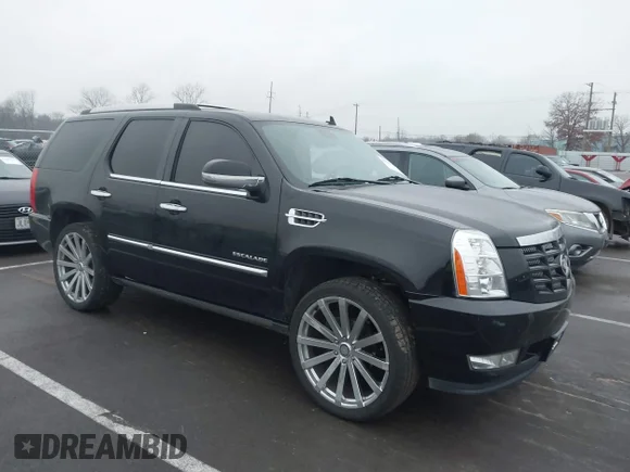 ✅ 2011 Cadillac Escalade Premium • VIN: 1GYS3CEF2BR137917 • Lot: 43968274. Listed on IAAI with 227,949 mi. Free auction sales archive from the USA and detailed vehicle history report at DreamBid. Image 1.