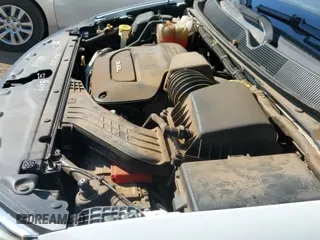 ✅ 2018 Chrysler Pacifica Touring Plus • VIN: 2C4RC1FGXJR260597 • Lot: 43245590. Wystawiony na IAAI z przebiegiem 144 282 mil. Bezpłatny archiwum sprzedaży aukcyjnych z USA i szczegółowy raport historii pojazdu na DreamBid. Zdjęcie 20.