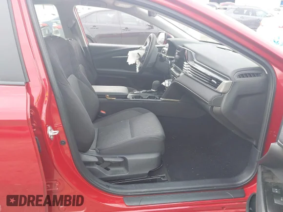 ✅ 2025 Toyota Camry XLE • VIN: 4T1DAACK5SU169407 • Lot: 44062442. Wystawiony na IAAI z przebiegiem 18 739 mil. Bezpłatny archiwum sprzedaży aukcyjnych z USA i szczegółowy raport historii pojazdu na DreamBid. Zdjęcie 5.