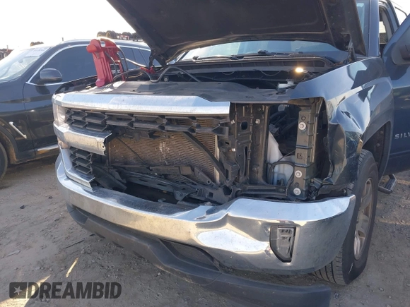 ✅ 2018 Chevrolet Silverado 1500 LT • VIN: 3GCPCREC5JG512511 • Lot: 44124272. Wystawiony na IAAI z przebiegiem 208 927 mil. Bezpłatny archiwum sprzedaży aukcyjnych z USA i szczegółowy raport historii pojazdu na DreamBid. Zdjęcie 6.