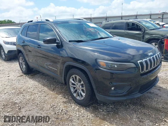 ✅ 2019 Jeep Cherokee Latitude Plus • VIN: 1C4PJLLB1KD344636 • Лот: 42395696. Опубликован ранее на IAAI с пробегом 117 076 миль. Бесплатный доступ к архиву аукционных продаж из США и подробный отчёт об истории автомобиля на DreamBid. Изображение 1.