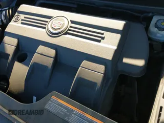 ✅ 2015 Cadillac SRX Premium Collection • VIN: 3GYFNDE38FS545137 • Lot: 43380706. Wystawiony na IAAI z przebiegiem 137 317 mil. Bezpłatny archiwum sprzedaży aukcyjnych z USA i szczegółowy raport historii pojazdu na DreamBid. Zdjęcie 25.