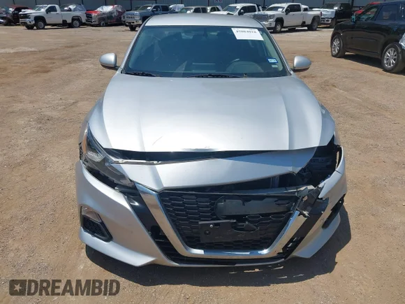 ✅ 2020 Nissan Altima S • VIN: 1N4BL4BVXLC133373 • Lot: 45084018. Wystawiony na IAAI z przebiegiem 82 832 mil. Bezpłatny archiwum sprzedaży aukcyjnych z USA i szczegółowy raport historii pojazdu na DreamBid. Zdjęcie 6.
