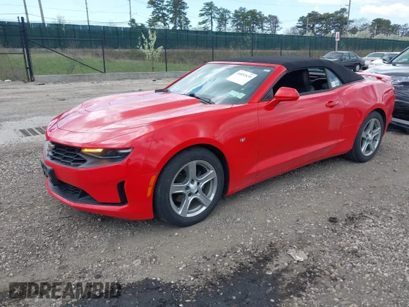✅ 2019 Chevrolet Camaro 1LT • VIN: 1G1FB3DS9K0103205 • Лот: 44852639. Опубліковано раніше на IAAI з пробігом 64 665 миль. Безкоштовний доступ до архіву аукціонних продажів зі США та докладний звіт про історію автомобіля на DreamBid. Зображення 2.