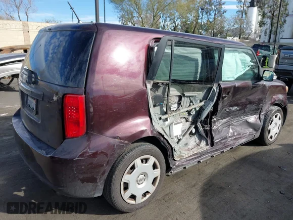 ✅ 2010 Scion xB • VIN: JTLZE4FE1A1114043 • Lot: 44119647. Wystawiony na IAAI z przebiegiem 196 092 mil. Bezpłatny archiwum sprzedaży aukcyjnych z USA i szczegółowy raport historii pojazdu na DreamBid. Zdjęcie 6.