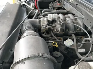 ✅ 2002 Ford F-150 XL • VIN: 1FTRF17252NB07277 • Lot: 43047383. Listed on IAAI with Not provided. Free auction sales archive from the USA and detailed vehicle history report at DreamBid. Image 20.