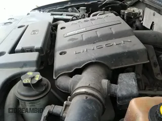 ✅ 2007 Lincoln Navigator • VIN: 5LMFU28587LJ03503 • Lot: 34861428. Wystawiony na IAAI z przebiegiem 200 146 mil. Bezpłatny archiwum sprzedaży aukcyjnych z USA i szczegółowy raport historii pojazdu na DreamBid. Zdjęcie 12.