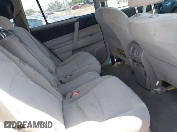 ✅ 2008 Toyota Highlander • VIN: JTEES41A382045394 • Lot: 45008742. Wystawiony na IAAI z przebiegiem 187 081 mil. Bezpłatny archiwum sprzedaży aukcyjnych z USA i szczegółowy raport historii pojazdu na DreamBid. Zdjęcie 8.