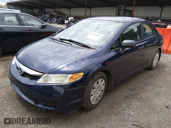 ✅ 2011 Honda Civic DX-VP • VIN: 19XFA1F33BE009056 • Lot: 45103025. Wystawiony na IAAI z przebiegiem 172 713 mil. Bezpłatny archiwum sprzedaży aukcyjnych z USA i szczegółowy raport historii pojazdu na DreamBid. Zdjęcie 2.