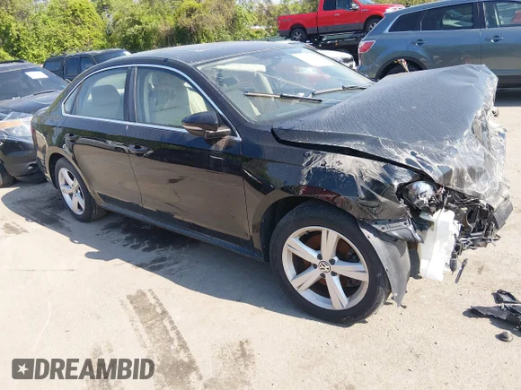 ✅ 2012 Volkswagen Passat SE • VIN: 1VWBN7A32CC070904 • Лот: 44927984. Опубліковано раніше на IAAI з пробігом 231 942 миль. Безкоштовний доступ до архіву аукціонних продажів зі США та докладний звіт про історію автомобіля на DreamBid. Зображення 1.