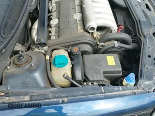 ✅ 2004 Volvo S80 • VIN: YV1TS92DX41358406 • Lot: 43271375. Wystawiony na IAAI z przebiegiem 251 561 mil. Bezpłatny archiwum sprzedaży aukcyjnych z USA i szczegółowy raport historii pojazdu na DreamBid. Zdjęcie 19.