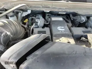 ✅ 2022 Ram 2500 Laramie • VIN: 3C6UR5FL4NG116723 • Лот: 91081175. Опубликован ранее на Copart с пробегом 71 321 миль. Бесплатный доступ к архиву аукционных продаж из США и подробный отчёт об истории автомобиля на DreamBid. Изображение 13.