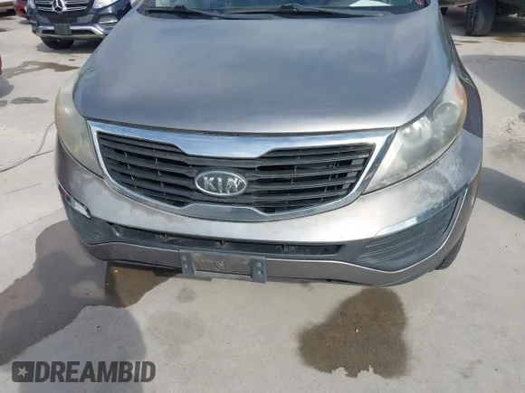 ✅ 2011 Kia Sportage LX • VIN: KNDPB3A21B7093843 • Lot: 44699680. Listed on IAAI with 188,412 mi. Free auction sales archive from the USA and detailed vehicle history report at DreamBid. Image 6.