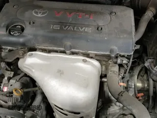 ✅ 2004 Toyota Camry LE • VIN: 4T1BE32KX4U800521 • Lot: 43511700. Wystawiony na IAAI z przebiegiem 243 879 mil. Bezpłatny archiwum sprzedaży aukcyjnych z USA i szczegółowy raport historii pojazdu na DreamBid. Zdjęcie 19.