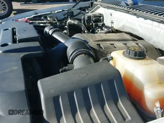 ✅ 2015 Ford Expedition Max XLT • VIN: 1FMJK1HT3FEF14659 • Lot: 41690293. Wystawiony na IAAI z przebiegiem 179 725 mil. Bezpłatny archiwum sprzedaży aukcyjnych z USA i szczegółowy raport historii pojazdu na DreamBid. Zdjęcie 19.