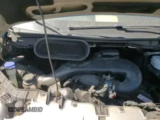 ✅ 2018 Ford Transit XL • VIN: 1FMZK1CM1JKA80769 • Lot: 66669765. Wystawiony na Copart z przebiegiem 82 690 mil. Bezpłatny archiwum sprzedaży aukcyjnych z USA i szczegółowy raport historii pojazdu na DreamBid. Zdjęcie 14.