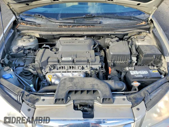 ✅ 2010 Hyundai Elantra GLS • VIN: KMHDU4AD9AU909827 • Lot: 76982135. Wystawiony na Copart z przebiegiem 99 996 mil. Bezpłatny archiwum sprzedaży aukcyjnych z USA i szczegółowy raport historii pojazdu na DreamBid. Zdjęcie 11.