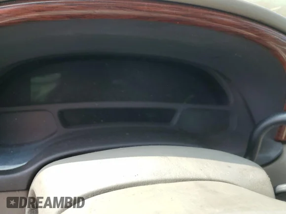 ✅ 2001 Cadillac DeVille • VIN: 1G6KD54Y51U256982 • Lot: 67500954. Wystawiony na Copart z przebiegiem Nie podano. Bezpłatny archiwum sprzedaży aukcyjnych z USA i szczegółowy raport historii pojazdu na DreamBid. Zdjęcie 9.
