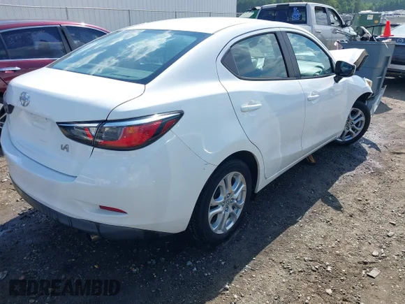 ✅ 2016 Scion iA • VIN: 3MYDLBZV8GY107141 • Лот: 42775320. Опубліковано раніше на IAAI з пробігом 241 207 миль. Безкоштовний доступ до архіву аукціонних продажів зі США та докладний звіт про історію автомобіля на DreamBid. Зображення 4.