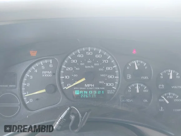 ✅ 2000 Chevrolet Silverado 1500 LS • VIN: 2GCEK19T5Y1337878 • Lot: 45533199. Listed on IAAI with 226,717 mi. Free auction sales archive from the USA and detailed vehicle history report at DreamBid. Image 7.