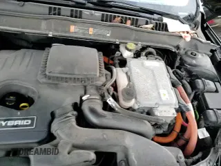 ✅ 2019 Ford Fusion SE • VIN: 3FA6P0LU2KR197900 • Lot: 84212755. Listed on Copart with 92,797 mi. Free auction sales archive from the USA and detailed vehicle history report at DreamBid. Image 13.