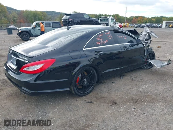 ✅ 2014 Mercedes-Benz CLS 63 S AMG • VIN: WDDLJ7GBXEA121278 • Lot: 43459375. Wystawiony na IAAI z przebiegiem Nie podano. Bezpłatny archiwum sprzedaży aukcyjnych z USA i szczegółowy raport historii pojazdu na DreamBid. Zdjęcie 4.