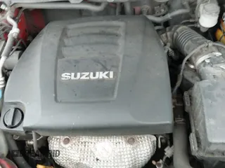 ✅ 2012 Suzuki Kizashi SE • VIN: JS2RF9A35C6101030 • Lot: 42541438. Wystawiony na IAAI z przebiegiem 193 067 mil. Bezpłatny archiwum sprzedaży aukcyjnych z USA i szczegółowy raport historii pojazdu na DreamBid. Zdjęcie 20.