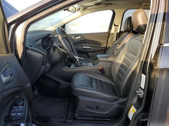 ✅ 2019 Ford Escape Titanium • VIN: 1FMCU0J99KUB28680 • Лот: 37475123. Опубліковано раніше на Copart з пробігом 71 084 миль. Безкоштовний доступ до архіву аукціонних продажів зі США та докладний звіт про історію автомобіля на DreamBid. Зображення 7.