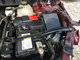 ✅ 2019 GMC Acadia Denali • VIN: 1GKKNPLS9KZ274798 • Лот: 70757795. Опубликован ранее на Copart с пробегом 84 743 миль. Бесплатный доступ к архиву аукционных продаж из США и подробный отчёт об истории автомобиля на DreamBid. Изображение 15.