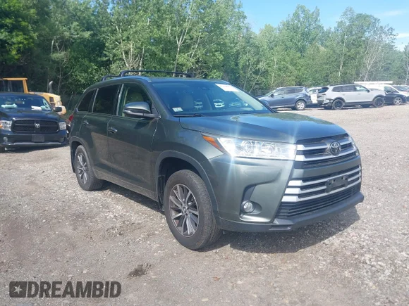 ✅ 2017 Toyota Highlander XLE • VIN: 5TDJZRFH2HS482961 • Lot: 45374660. Wystawiony na IAAI z przebiegiem 117 891 mil. Bezpłatny archiwum sprzedaży aukcyjnych z USA i szczegółowy raport historii pojazdu na DreamBid. Zdjęcie 1.