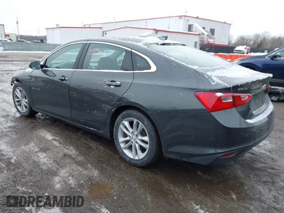 ✅ 2017 Chevrolet Malibu LT • VIN: 1G1ZE5ST2HF183545 • Lot: 44200803. Wystawiony na IAAI z przebiegiem 174 760 mil. Bezpłatny archiwum sprzedaży aukcyjnych z USA i szczegółowy raport historii pojazdu na DreamBid. Zdjęcie 3.