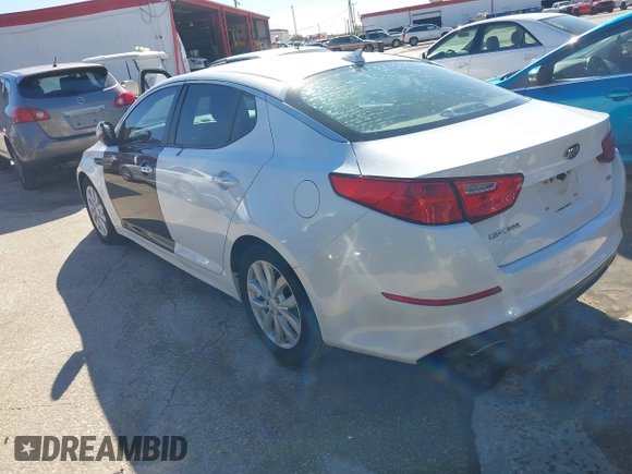 ✅ 2015 Kia Optima LX • VIN: 5XXGM4A78FG497537 • Lot: 43804840. Wystawiony na IAAI z przebiegiem 125 102 mil. Bezpłatny archiwum sprzedaży aukcyjnych z USA i szczegółowy raport historii pojazdu na DreamBid. Zdjęcie 3.